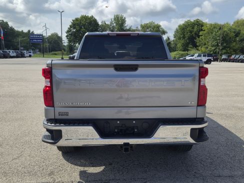 Used 2023 Chevrolet Silverado 1500 LT AWD/4WD image 5