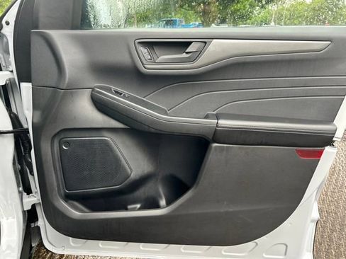 Used 2025 Ford Escape Active FWD image 33