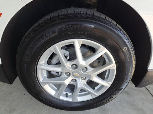 Certified 2023 Chevrolet Equinox LT image 22