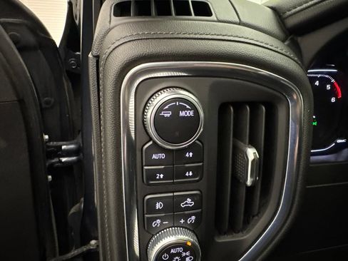Used 2021 GMC Sierra 1500 SLT w/ SLT Premium Package AWD/4WD image 27