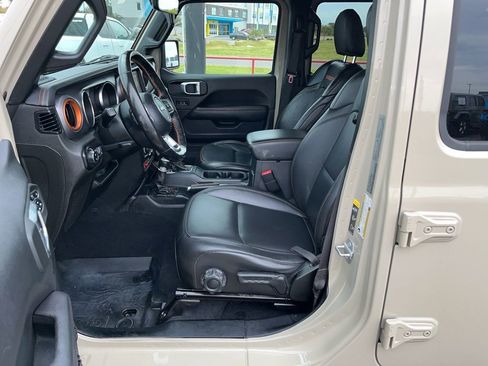 Used 2020 Jeep Gladiator Mojave image 33