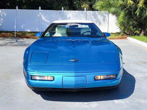 Used 1993 Chevrolet Corvette Convertible RWD image 11