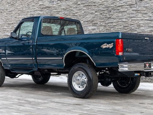 Used 1997 Ford F350 Reg Cab 133.0 WB 4WD image 39