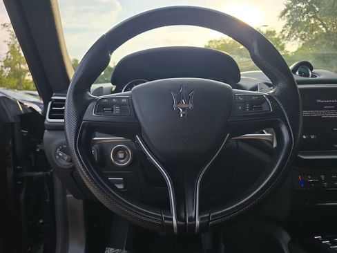 Used 2022 Maserati Ghibli Modena Q4 AWD/4WD image 30