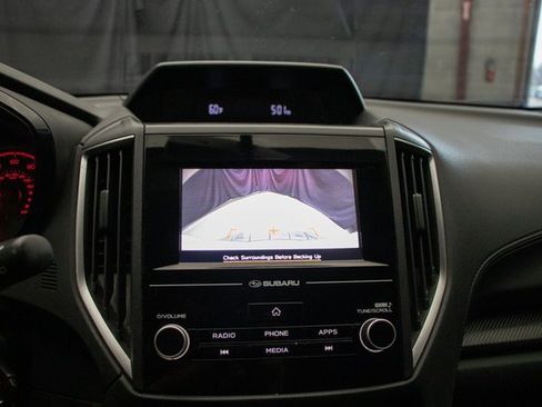 Used 2019 Subaru Crosstrek 2.0i image 36