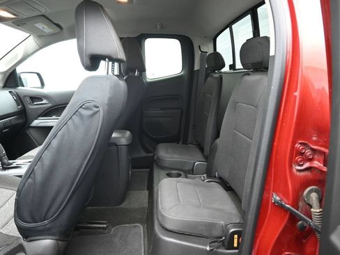 Used 2016 Chevrolet Colorado LT w/ LT Convenience Package RWD image 23