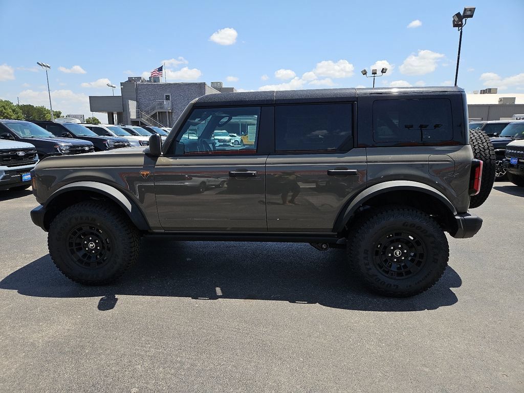 New 2026 Ford Bronco Badlands AWD/4WD image 7