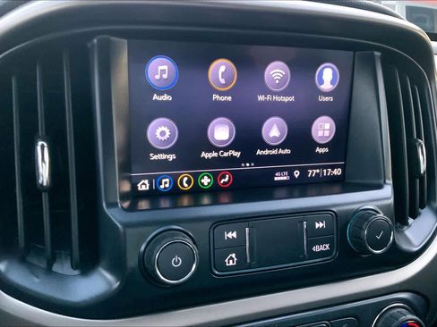 Used 2020 Chevrolet Colorado Z71 image 34