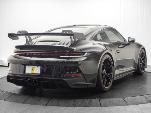 Used 2022 Porsche 911 GT3 RWD image 3
