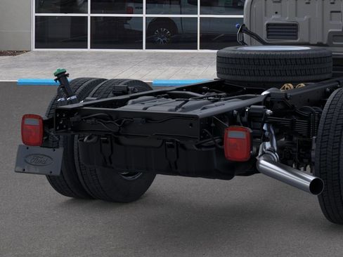 New 2026 Ford F450 Lariat AWD/4WD image 21