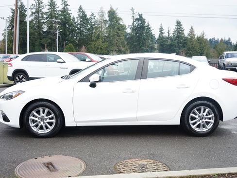 Used 2016 MAZDA MAZDA3 i Grand Touring image 6
