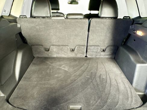 Used 2017 Ford Escape Titanium image 24