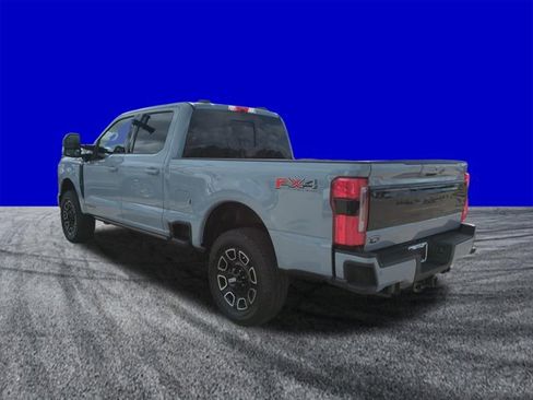 New 2026 Ford F250 Platinum w/ FX4 Off-Road Package AWD/4WD image 6