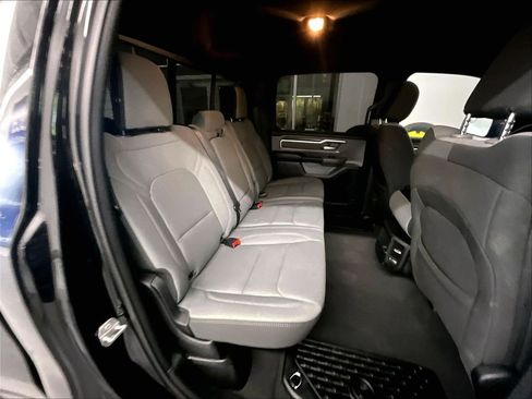 Used 2023 RAM 1500 Big Horn AWD/4WD image 16