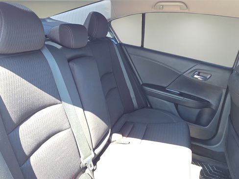Used 2015 Honda Accord Sport image 18