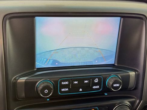 Used 2018 Chevrolet Silverado 1500 LT w/ Texas Edition image 17