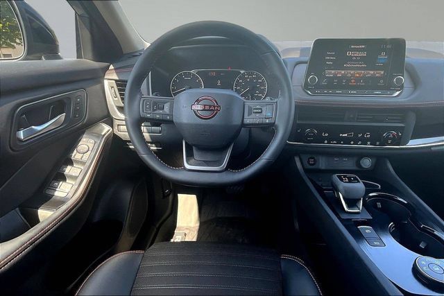 Used 2026 Nissan Rogue SV w/ Rock Creek Premium Package AWD/4WD image 8