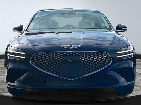 Used 2023 Genesis G70 2.0T image 6