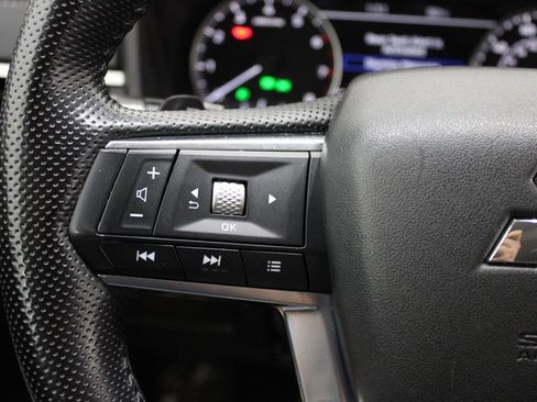 Used 2022 Mitsubishi Outlander SE image 27