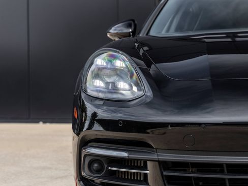 Certified 2020 Porsche Panamera 4S Executive AWD/4WD image 17