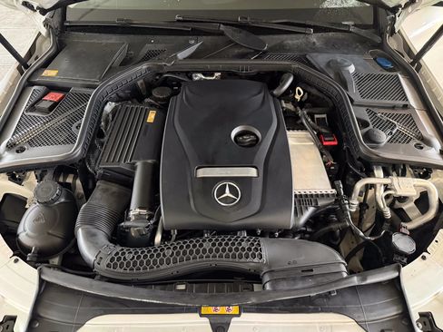 Used 2015 Mercedes-Benz C 300 4MATIC Sedan w/ Premium 1 Package image 16