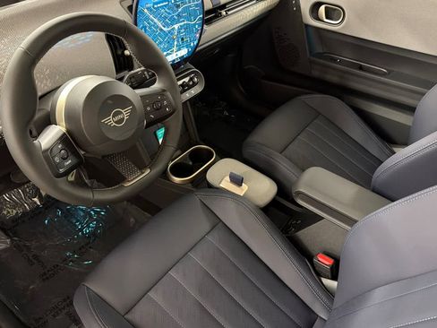 New 2026 MINI Cooper 2-Door Hardtop FWD image 11