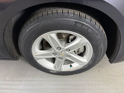 Used 2023 Chevrolet Malibu LT FWD image 11