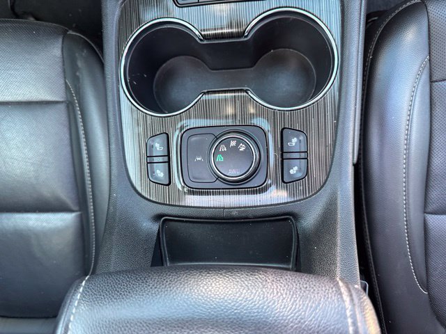 Used 2021 GMC Acadia SLT AWD/4WD image 14