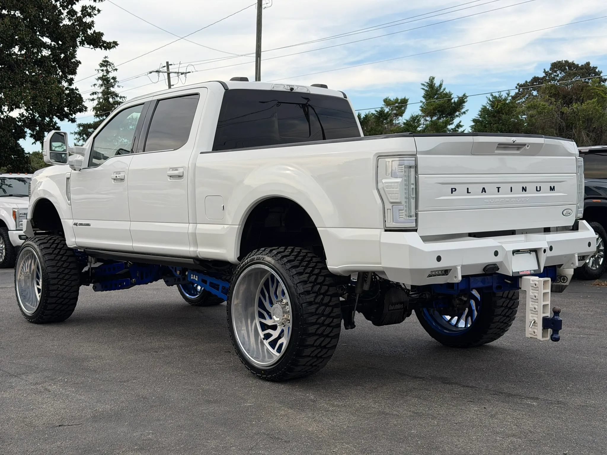 Used 2022 Ford F250 Platinum AWD/4WD image 7