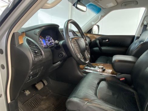 Used 2014 INFINITI QX80 4WD w/ Theater Package image 25