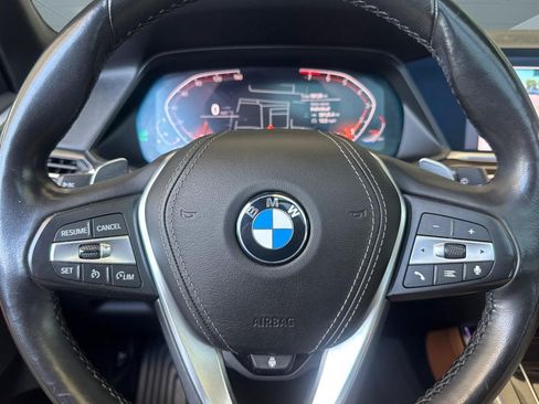 Used 2019 BMW X5 xDrive40i w/ Convenience Package AWD/4WD image 16