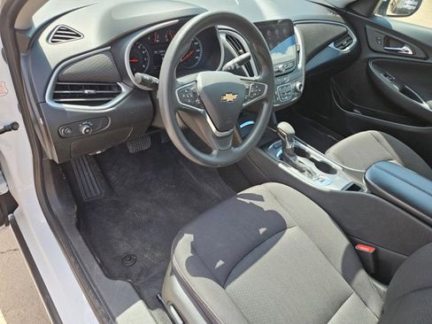 Used 2024 Chevrolet Malibu LT FWD image 15