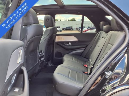 Used 2026 Mercedes-Benz GLE 350 4MATIC w/ Driver Assistance Package image 12
