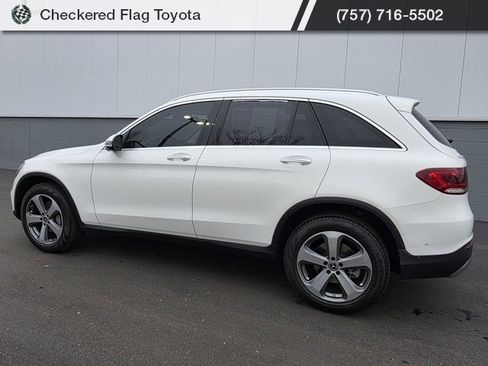 Used 2022 Mercedes-Benz GLC 300 4MATIC image 4