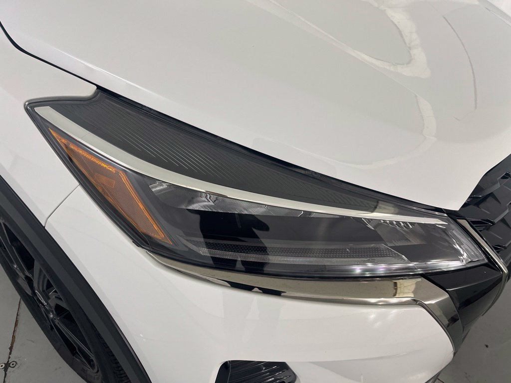 Used 2024 Nissan Kicks SR FWD image 33