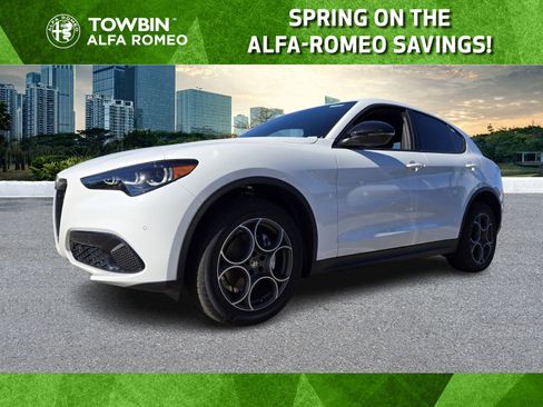 New 2025 Alfa Romeo Stelvio Sprint AWD/4WD image 1