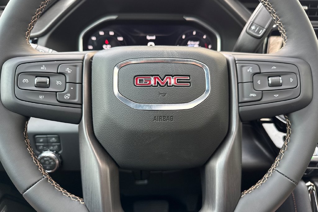 Used 2026 GMC Sierra 2500 AT4 w/ AT4 Premium Plus Package AWD/4WD image 25