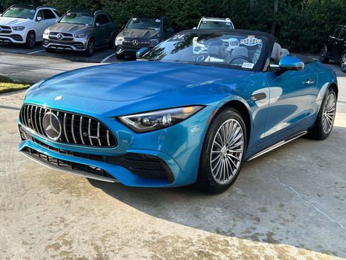 Certified 2024 Mercedes-Benz SL 43 AMG image 3