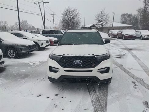 Certified 2024 Ford Explorer ST w/ Equipment Group 401A image 2