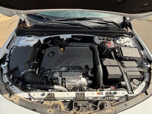 New 2025 Chevrolet Malibu LS w/ Driver Confidence Package FWD image 21