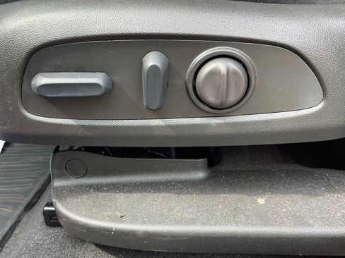 Used 2024 Chevrolet Blazer LT w/ Driver Confidence Package image 24