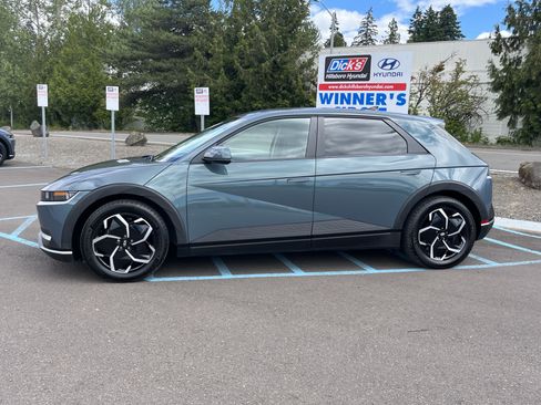 Certified 2024 Hyundai Ioniq 5 SEL RWD image 2