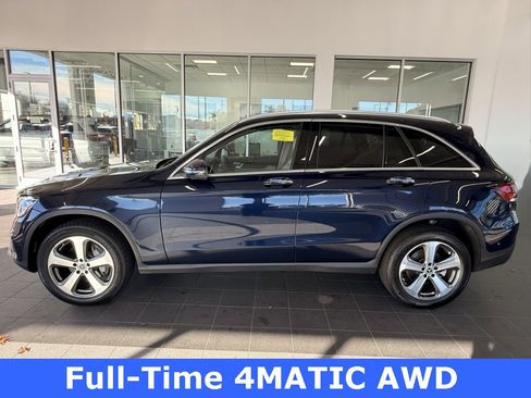 Used 2022 Mercedes-Benz GLC 300 4MATIC w/ Premium Package Lite image 8