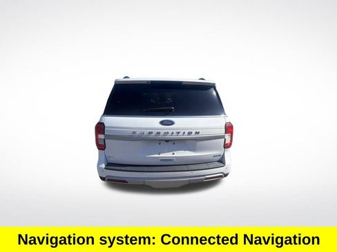 Used 2024 Ford Expedition Max XLT AWD/4WD image 3
