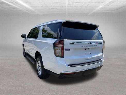 Used 2021 Chevrolet Suburban LT w/ Luxury Package AWD/4WD image 28