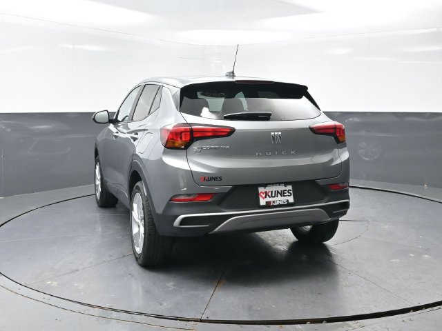 Used 2025 Buick Encore GX Preferred AWD/4WD image 2