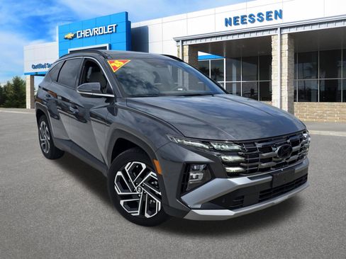 Used 2025 Hyundai Tucson Limited FWD image 1