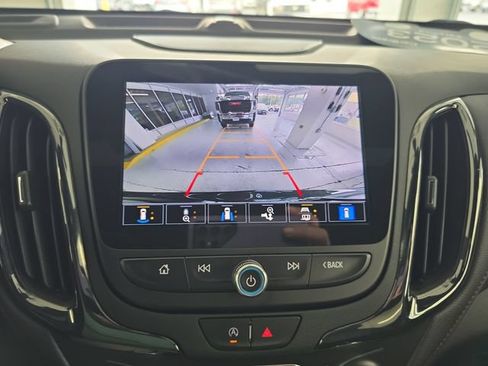 Certified 2023 Chevrolet Equinox RS w/ RS Leather Package AWD/4WD image 16