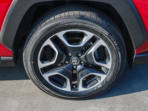 Certified 2019 Toyota RAV4 Adventure image 11