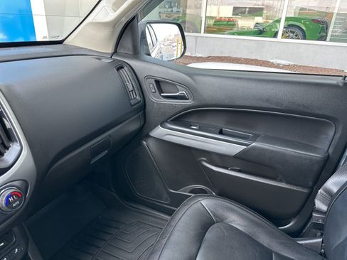 Used 2021 Chevrolet Colorado LT w/ Luxury Package image 34